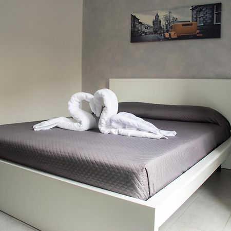 Appartamento Comodo 10 Min Da Centro Turin Exterior photo
